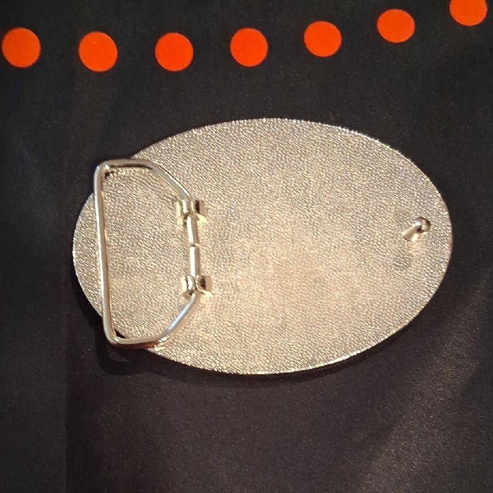 DRAGON KING Oval Belt Buckle with Rhinestone Trim - Picture 2 of 4
